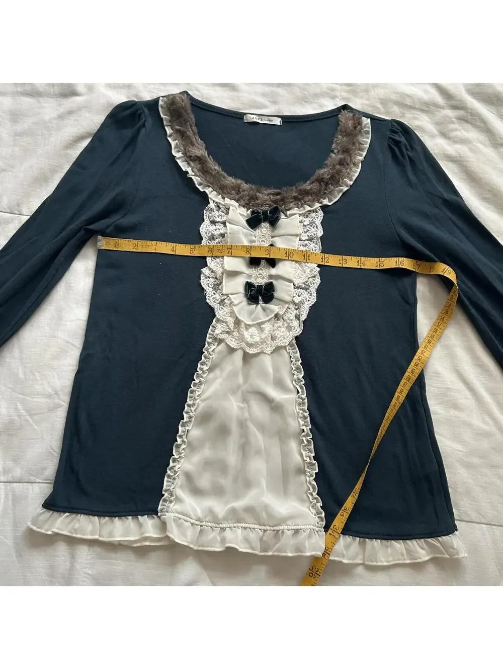 Axes Femme Dark Teal Cream Lace Blouse Velvet Bows Faux Fur Medium Japan